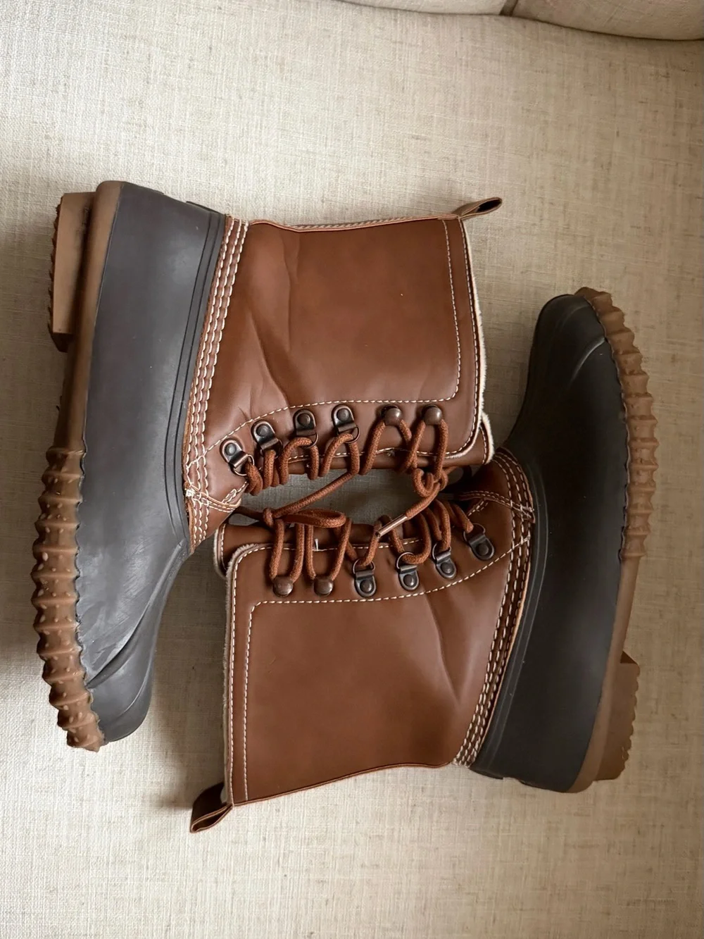 Duck boots